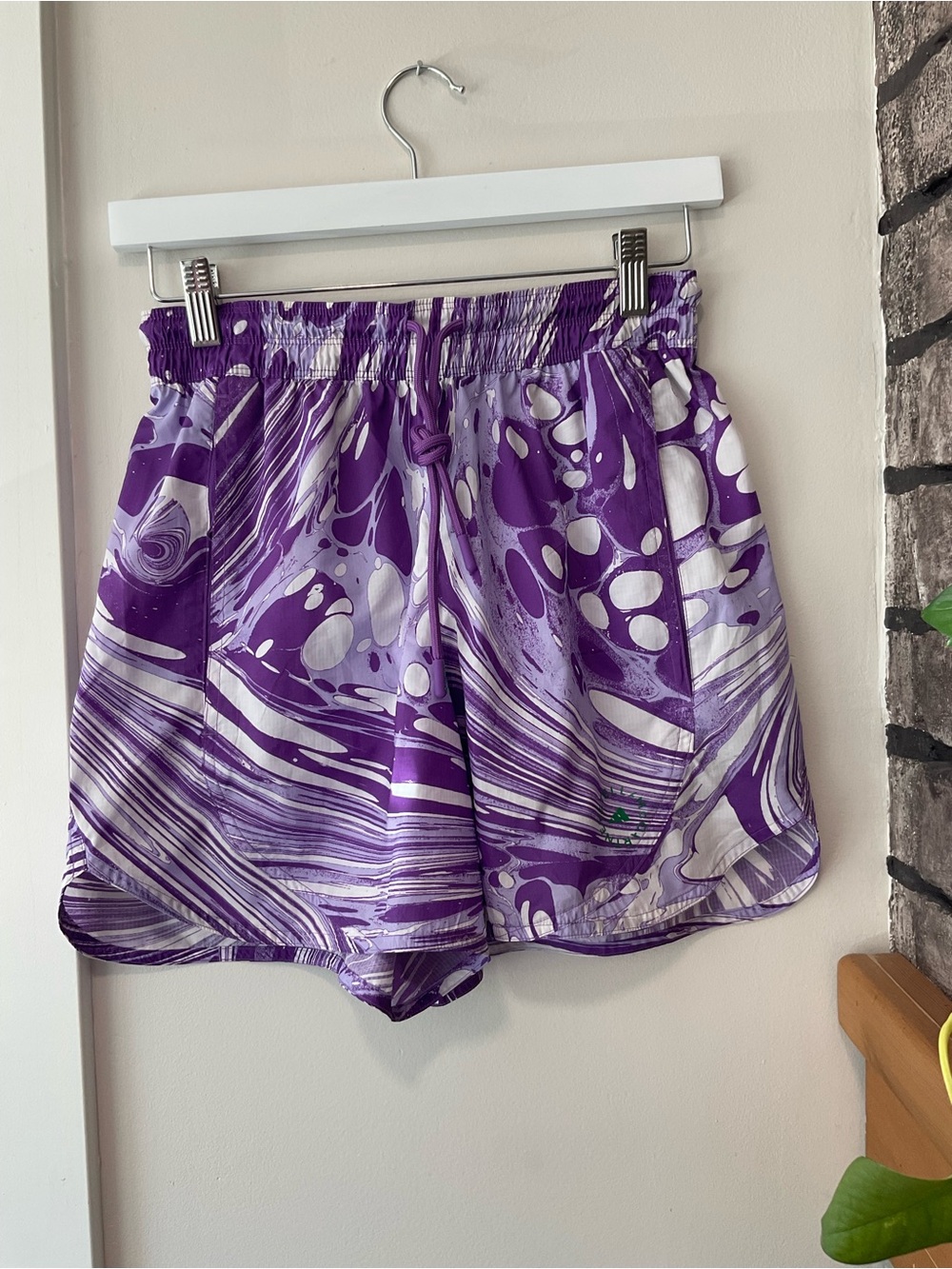 ☯️adidas x Stella McCartney TruePurpose Printed Purple Marble Training Shorts XS